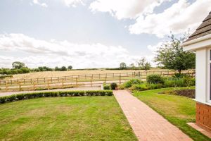 Photo 43- click for photo gallery